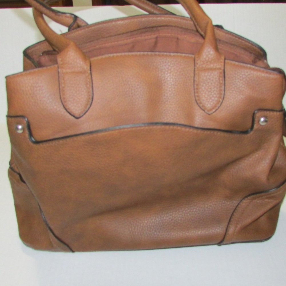Bueno Purse